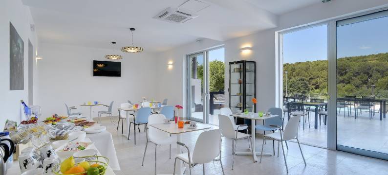 普莱曼图拉度假村(Premantura Resort - Hotel & Restaurant)图片