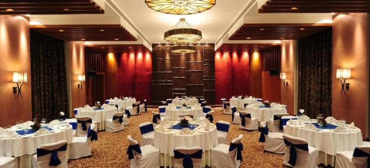 罗娜瓦拉法里亚斯度假村(Fariyas Resort Lonavala)图片