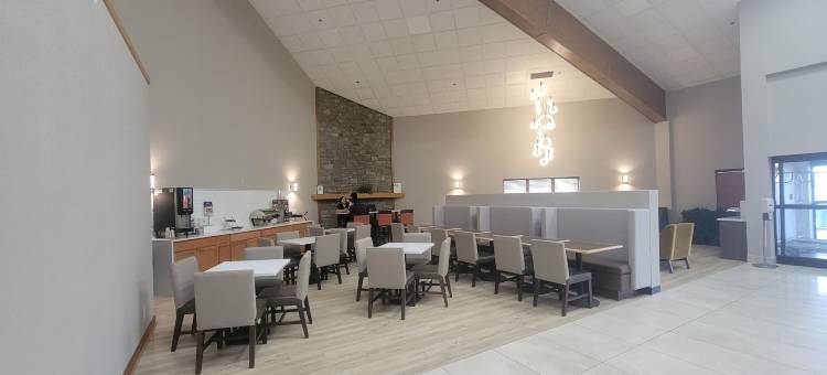 克拉利昂点路易斯维尔东部(Clarion Pointe Louisville East)图片