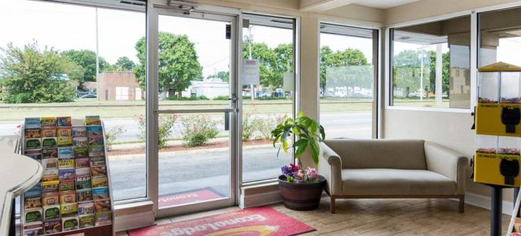 市中心伊克诺旅馆(Econo Lodge Town Center)图片