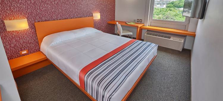 图斯特拉-古铁雷斯波利福鲁姆万豪城市快捷青年酒店(City Express Junior by Marriott Tuxtla Gutiérrez Poliforum)图片