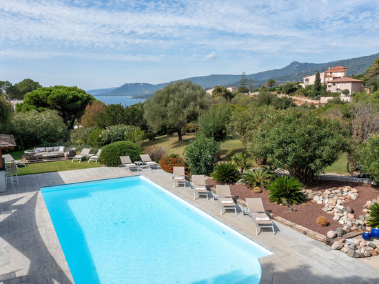 巴尔塔西亚酒店