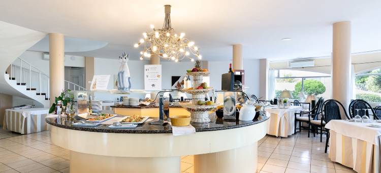 加托里斯柯套房 LIVVO 酒店(Hotel LIVVO Risco del Gato Suites)图片