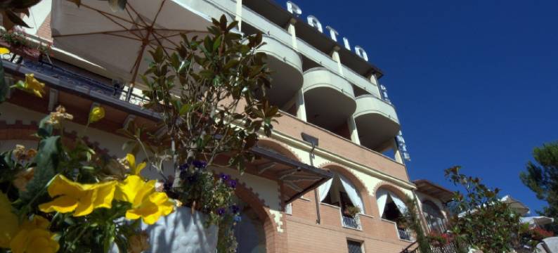 艾尔帕西欧酒店(El Patio Hotel)图片