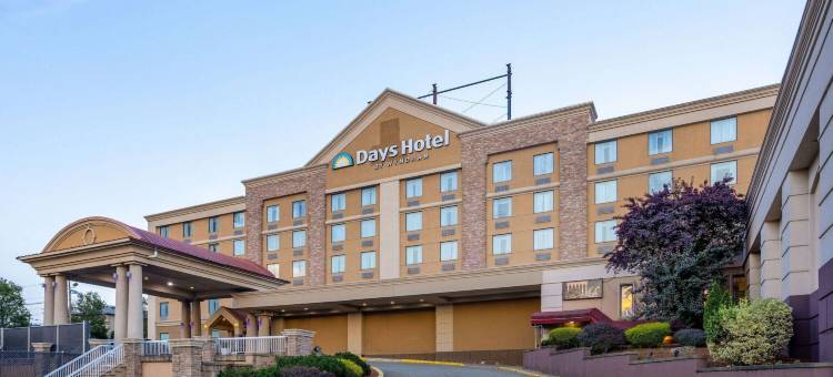 北伯根温德姆戴斯酒店(Days Hotel by Wyndham North Bergen /NYC Area)图片