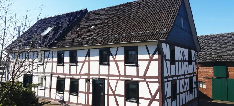 格拉夫拉特诺因基兴塞尔 - 塞尔沙伊德旅馆(Gräfrath Gästehaus Neunkirchen-Seelscheid)图片