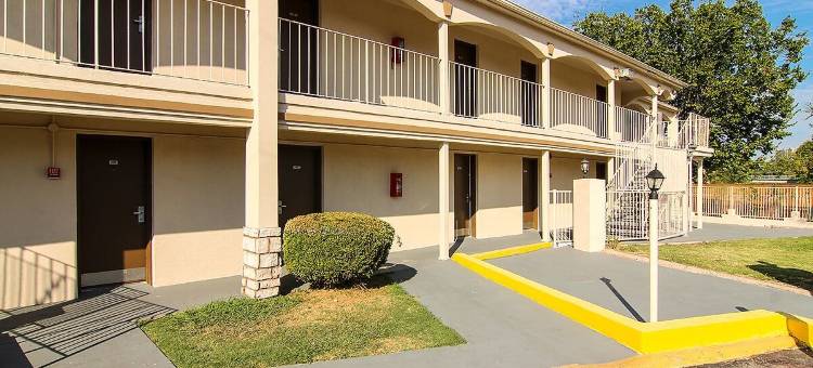 市场中心戴斯酒店(Days Inn by Wyndham Market Center Dallas Love Field)图片