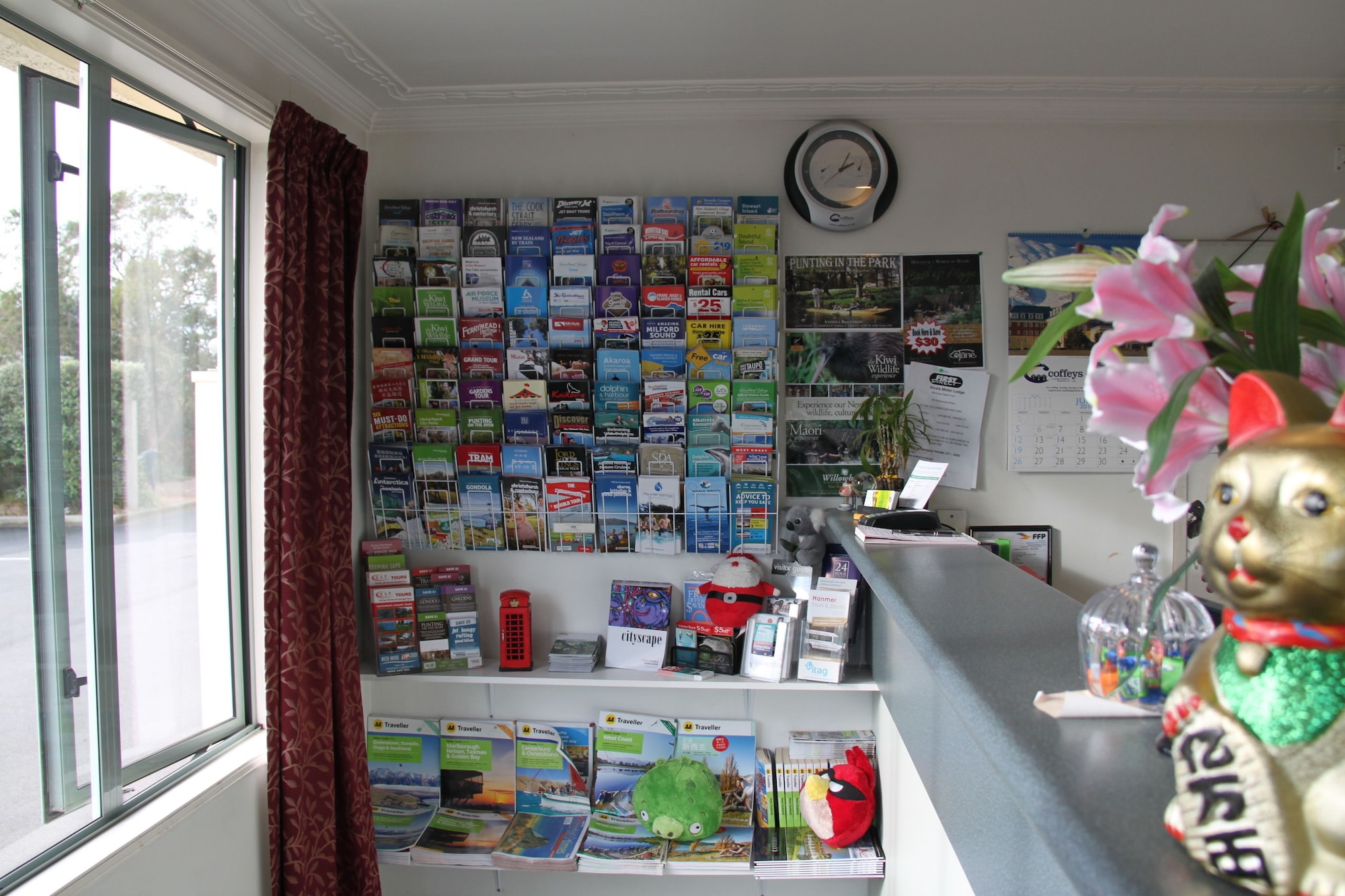 Alcala Motor LodgeOver view