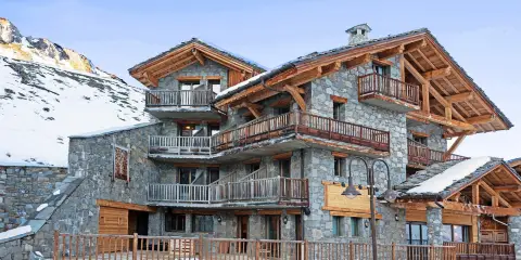 蒙塔納酒店的鷹 - Les Etincelles