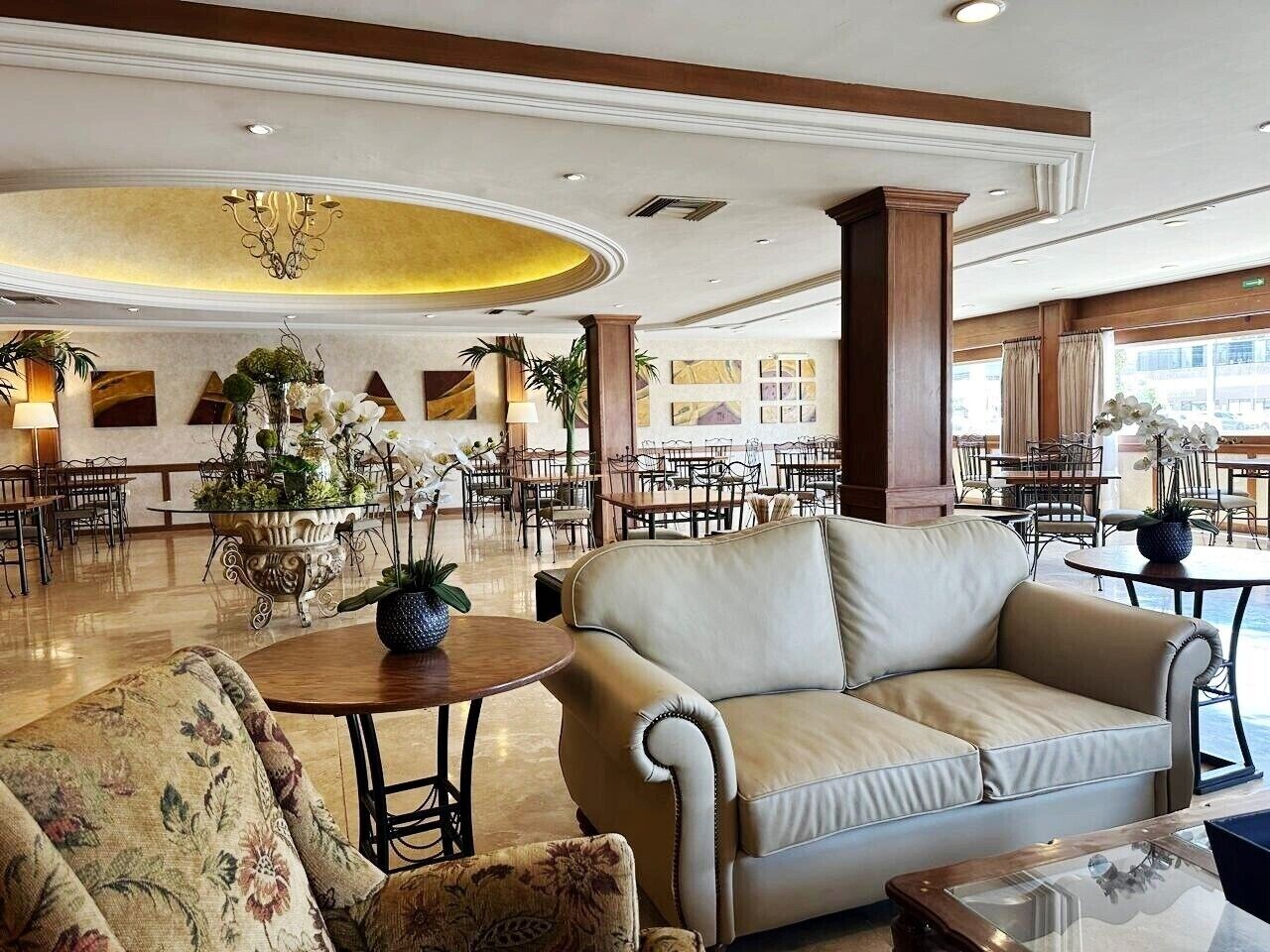 Fresno GaleriasOver view