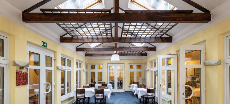 法兰克福罗德高孔雷斯旅行酒店(Trip Inn Kongresshotel Frankfurt-Rodgau)图片