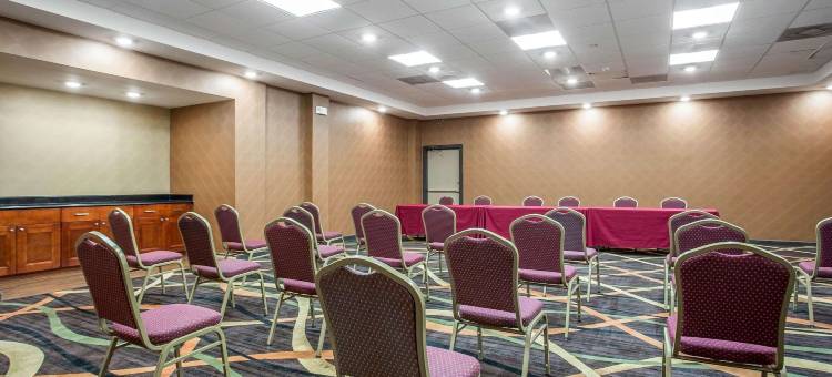 米尔堡凯隆酒店-近游乐园(Clarion Hotel Fort Mill Near Amusement Park)图片