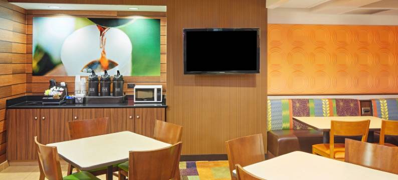 Fairfield Inn & Suites Chicago Lombard图片
