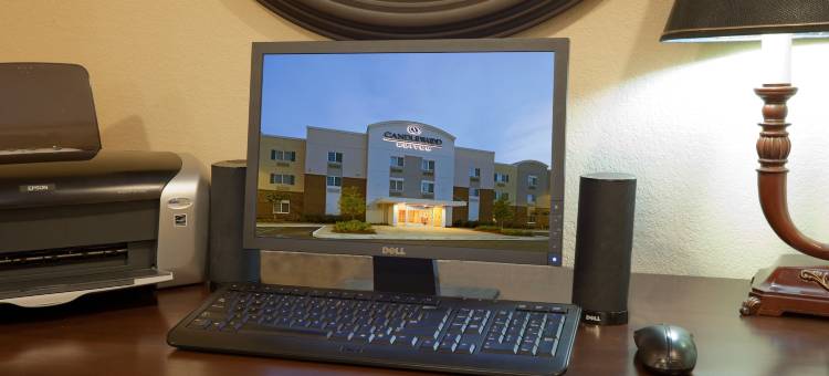 Candlewood Suites EASTCHASE公园(Candlewood Suites Eastchase Park)图片