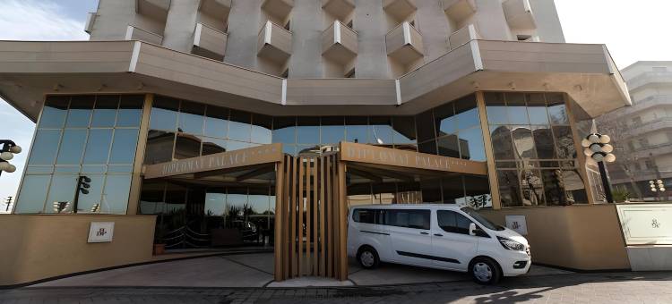 迪普罗玛皇宫酒店(Hotel Diplomat Palace)图片