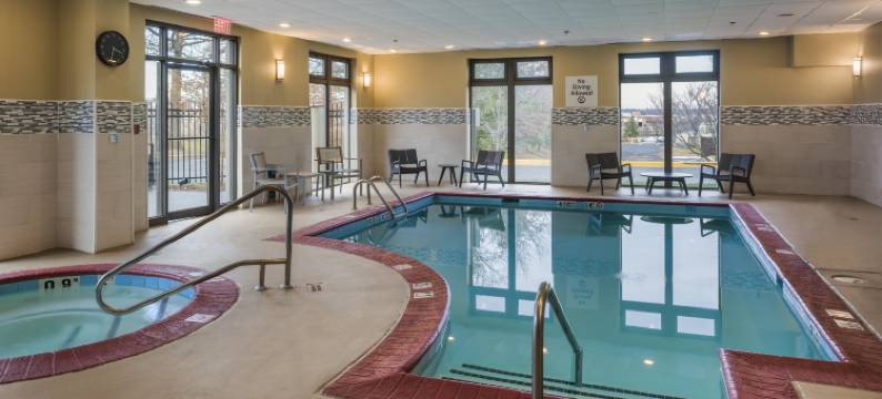 智选假日套房酒店月桂树(Holiday Inn Express & Suites LAUREL by IHG)图片