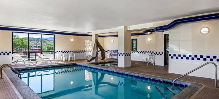 韦尔谷凯艺套房酒店(Quality Inn & Suites Vail Valley)图片