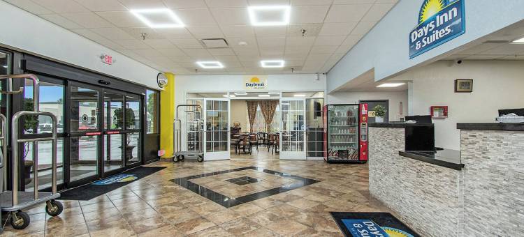 芒特普莱森特戴斯套房酒店(Days Inn & Suites by Wyndham Mt Pleasant)图片