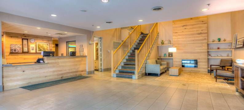 克里斯特尔莱克丽怡酒店(Country Inn & Suites by Radisson, Crystal Lake, IL)图片