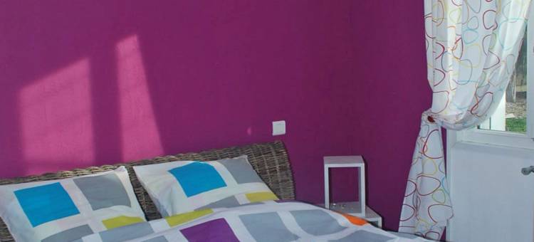 Holiday Home in L'Isle-sur-la-Sorgue with Pool图片