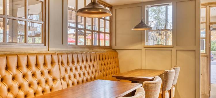 米尔顿凯因斯(威纶湖)优品迎酒店(Premier Inn Milton Keynes (Willen Lake))图片