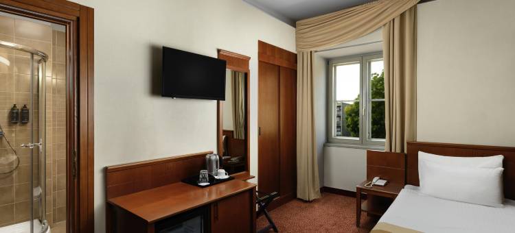 塞克什白堡美居匈牙利国王酒店(Mercure Szekesfehervar Magyar Kiraly)图片