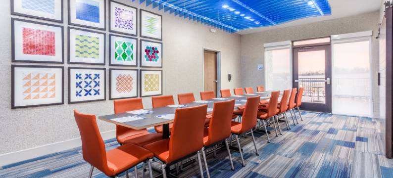 卡尼洲际智选假日套房酒店(Holiday Inn Express & Suites KEARNEY by IHG)图片