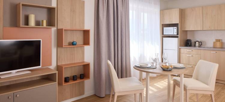 瓦龙公寓品质酒店(Quality Suites Voiron)图片