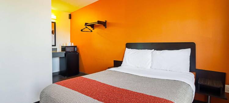 加利福尼亚希斯皮里亚 - 东 6 号汽车旅馆(Motel 6 Hesperia, CA - East)图片