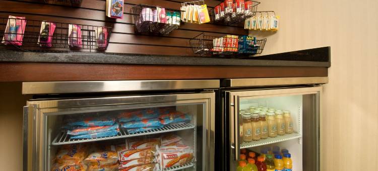 路易斯维尔德鲁里套房酒店(Drury Inn & Suites Louisville East)图片