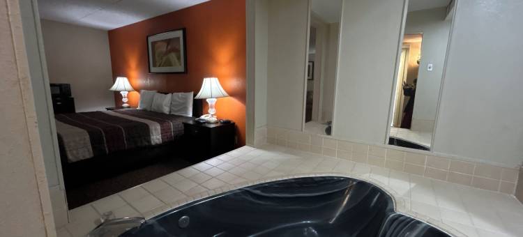 罗德威套房酒店(Knights Inn & Suites Emporia)图片