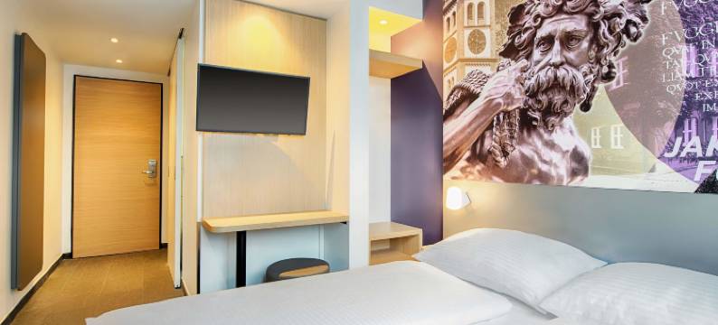 民宿酒店奥格斯堡西(B&B HOTEL Augsburg-West)图片