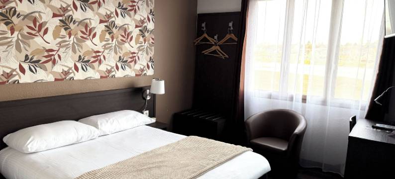 布里特酒店舒适吉恩(Brit Hotel Confort Gien)图片