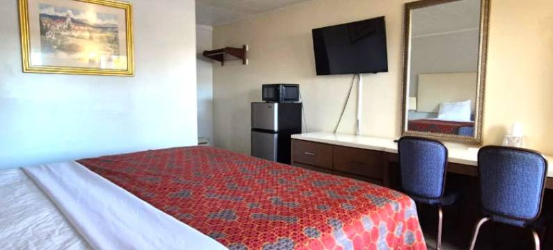 南荷兰芝加哥精英旅馆及套房(Elite Inn & Suites South Holland Chicago)图片