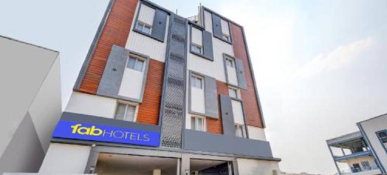 FabHotel Lake View Castle图片