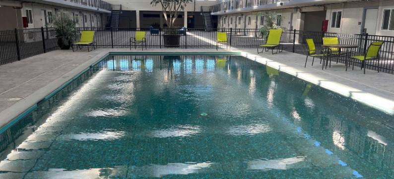 斯特灵华美达酒店(Ramada by Wyndham Sterling)图片