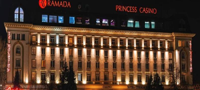 普罗夫迪夫特里蒙蒂厄姆温德姆华美达酒店(Ramada by Wyndham Plovdiv Trimontium)图片