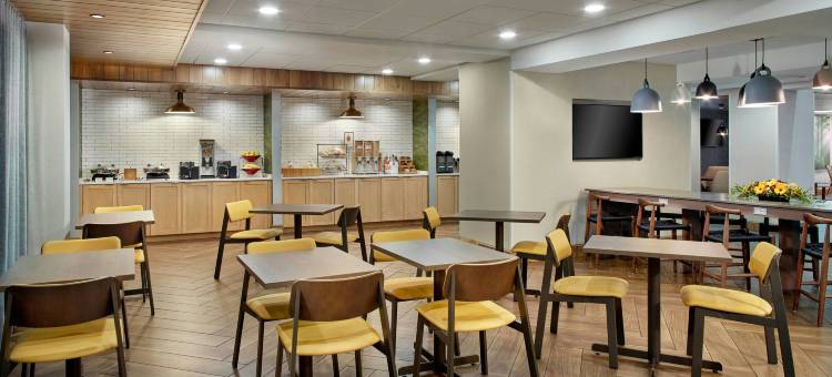 阿什维尔奥特莱斯万枫酒店及套房(Fairfield Inn & Suites Asheville Outlets)图片