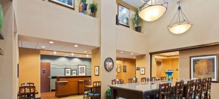 利斯堡 - 塔瓦雷斯希尔顿欢朋酒店(Hampton Inn Leesburg/Tavares)图片