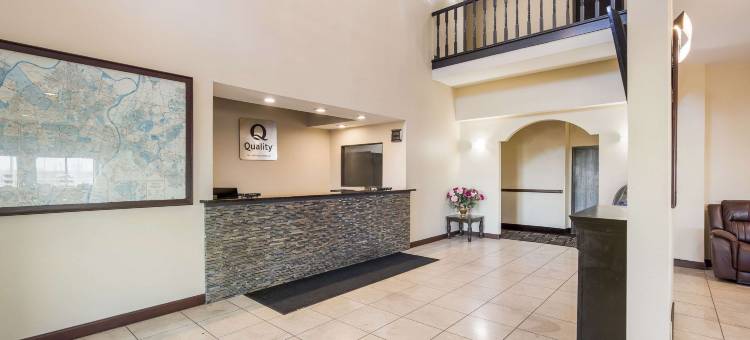 圣路易斯凯西维尔凯艺套房酒店(Quality Inn & Suites Caseyville - St. Louis)图片