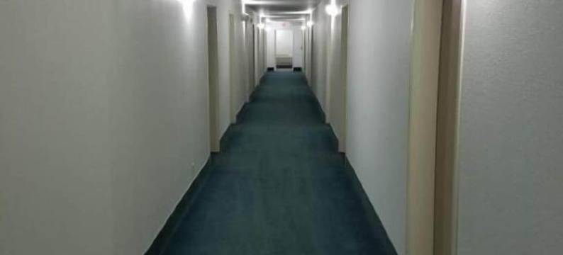 简单奖励旅馆(Simple Rewards Inn)图片