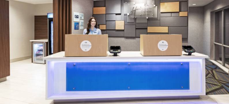 丹顿桑格智选假日套房酒店(Holiday Inn Express & Suites DENTON - SANGER by IHG)图片