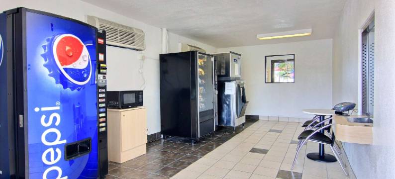 克恩斯维尔6号汽车旅馆(Motel 6 Kingsville, TX)图片