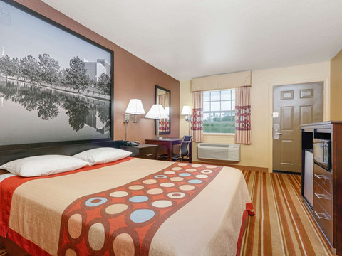 大卡宾-维尼塔地区速8酒店