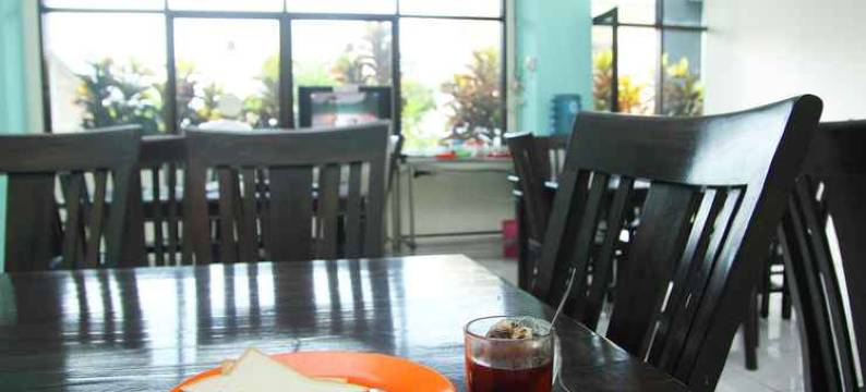 索罗格利亚苏亚酒店(Griya Surya Hostel)图片