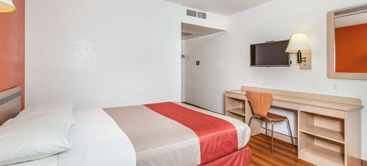 瓦卡维尔6号汽车旅馆(Motel 6 Vacaville, CA)图片