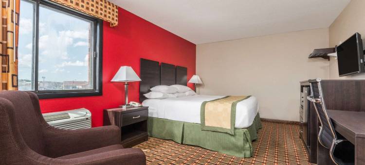 曼西波尔州立大学戴斯酒店(Days Inn by Wyndham Muncie -Ball State University)图片