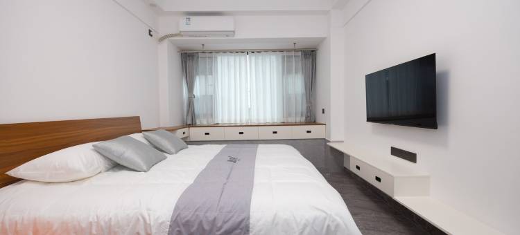 悠家长沙龙湖湘江星座401公寓(谷苑路分店)图片
