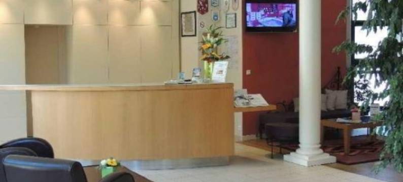 瑟莱斯吕克瑟伊来源酒店(Hotel Cerise - les Sources Luxeuil-Les-Bains)图片