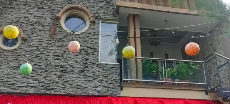 萨巴拉亚齐坎佩朱安达酒店(Pondok Sabaraya Haji Juanda Cikampek Purwakarta)图片